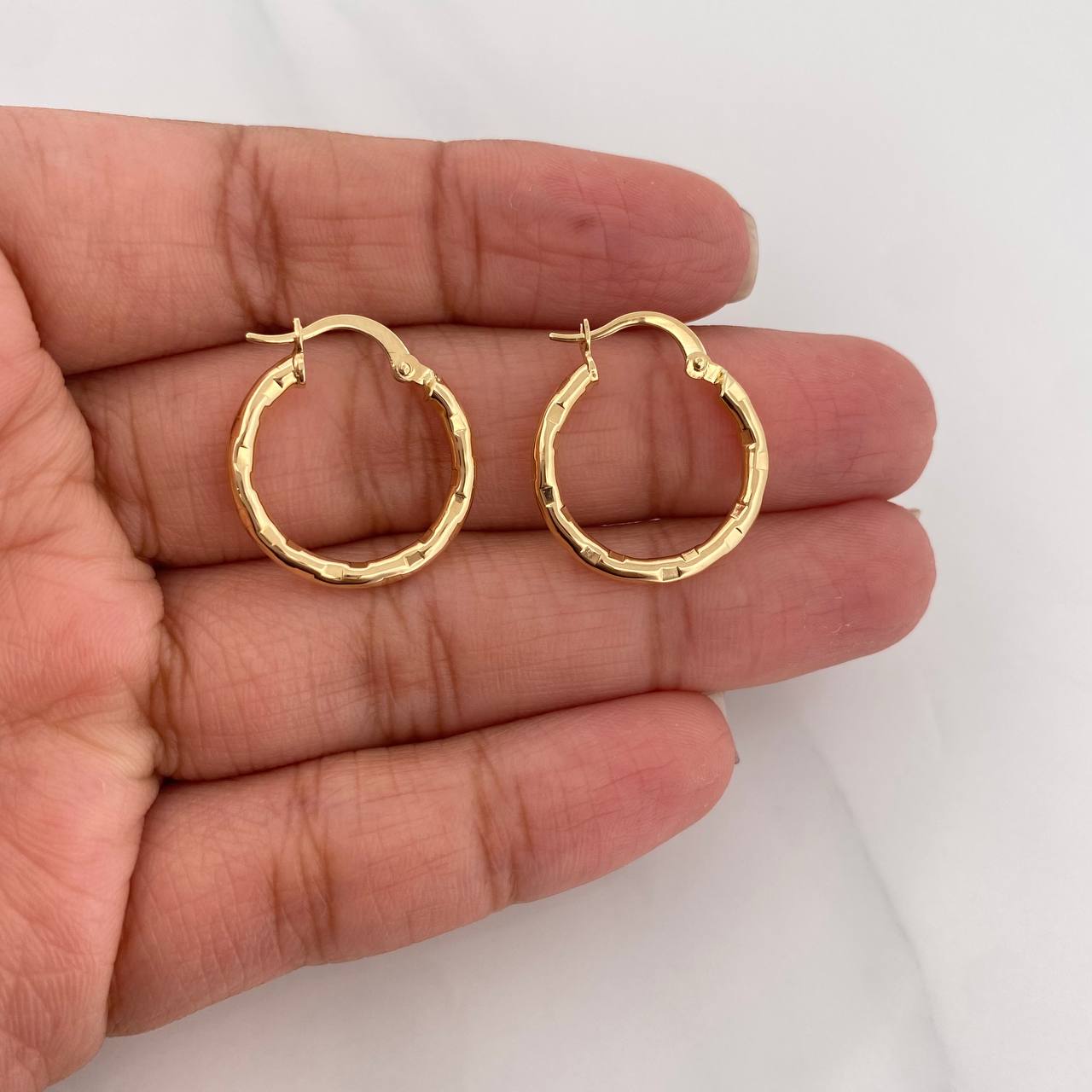 Candongas Lucero 1.45g / 3/4 in Oro Amarillo 18K