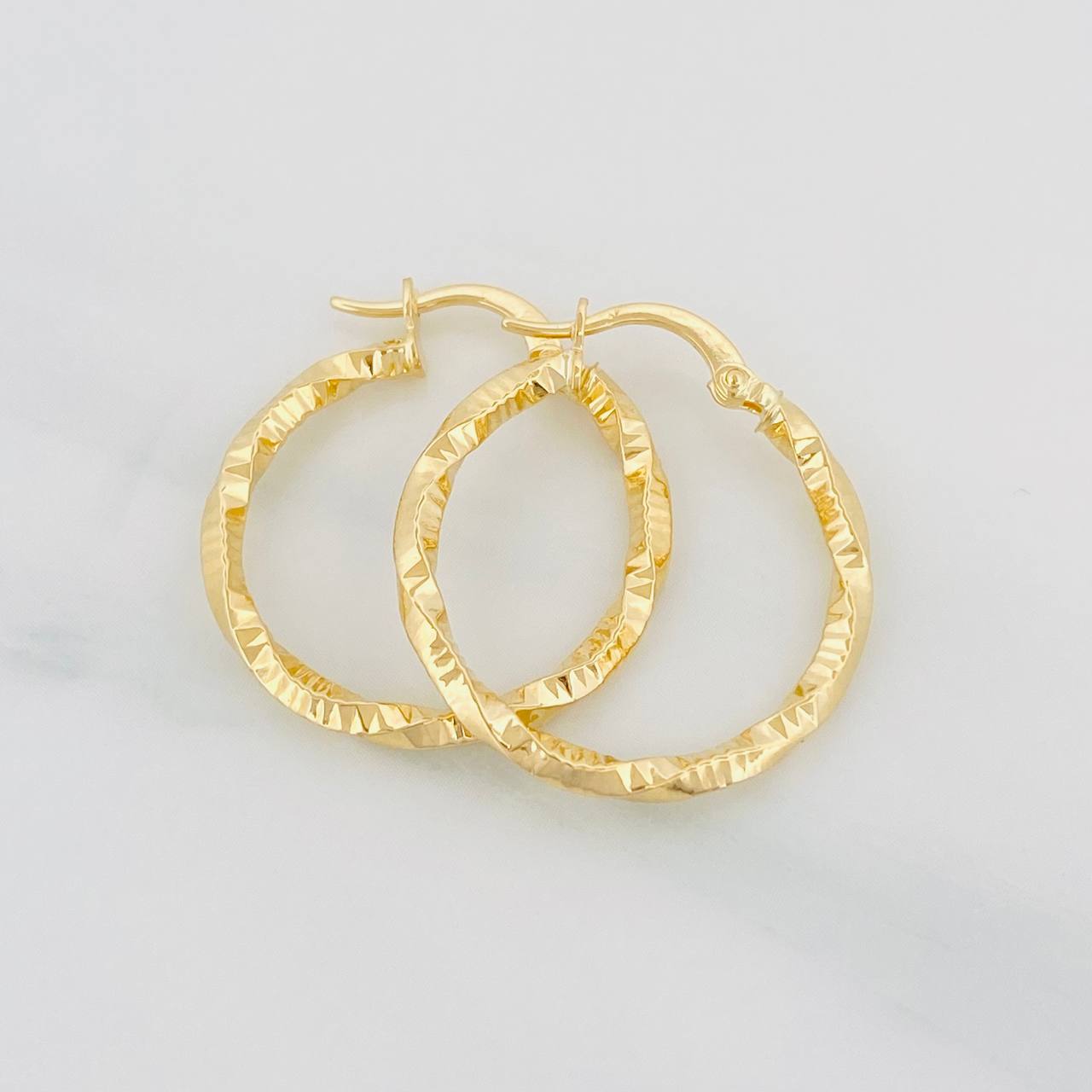 Candongas Carlota 1.6g / 1 in Oro Amarillo 18K