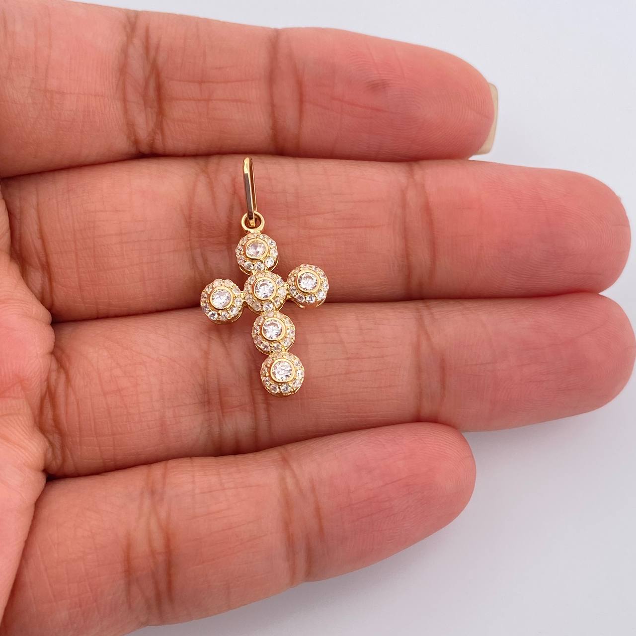 Dije Cruz Tupida 1.4gr / 1 in / Oro Amarillo 18K %