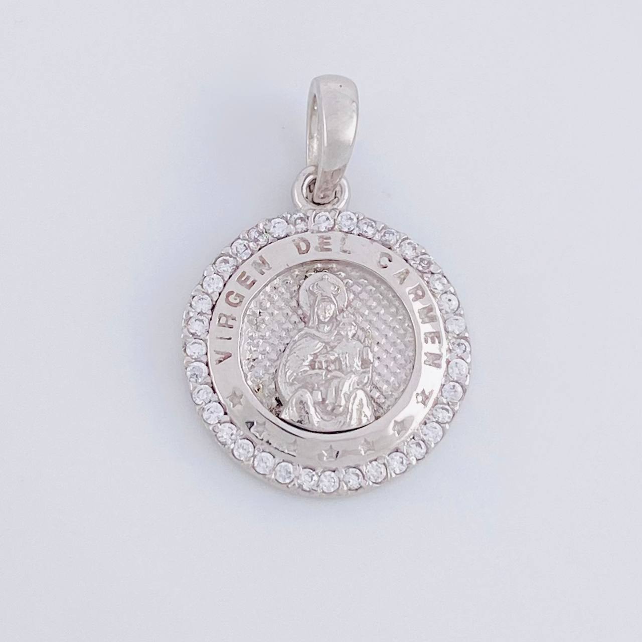Dije Medalla Virgen del Carmen 2.2g / 3/4 in Oro Blanco 18K