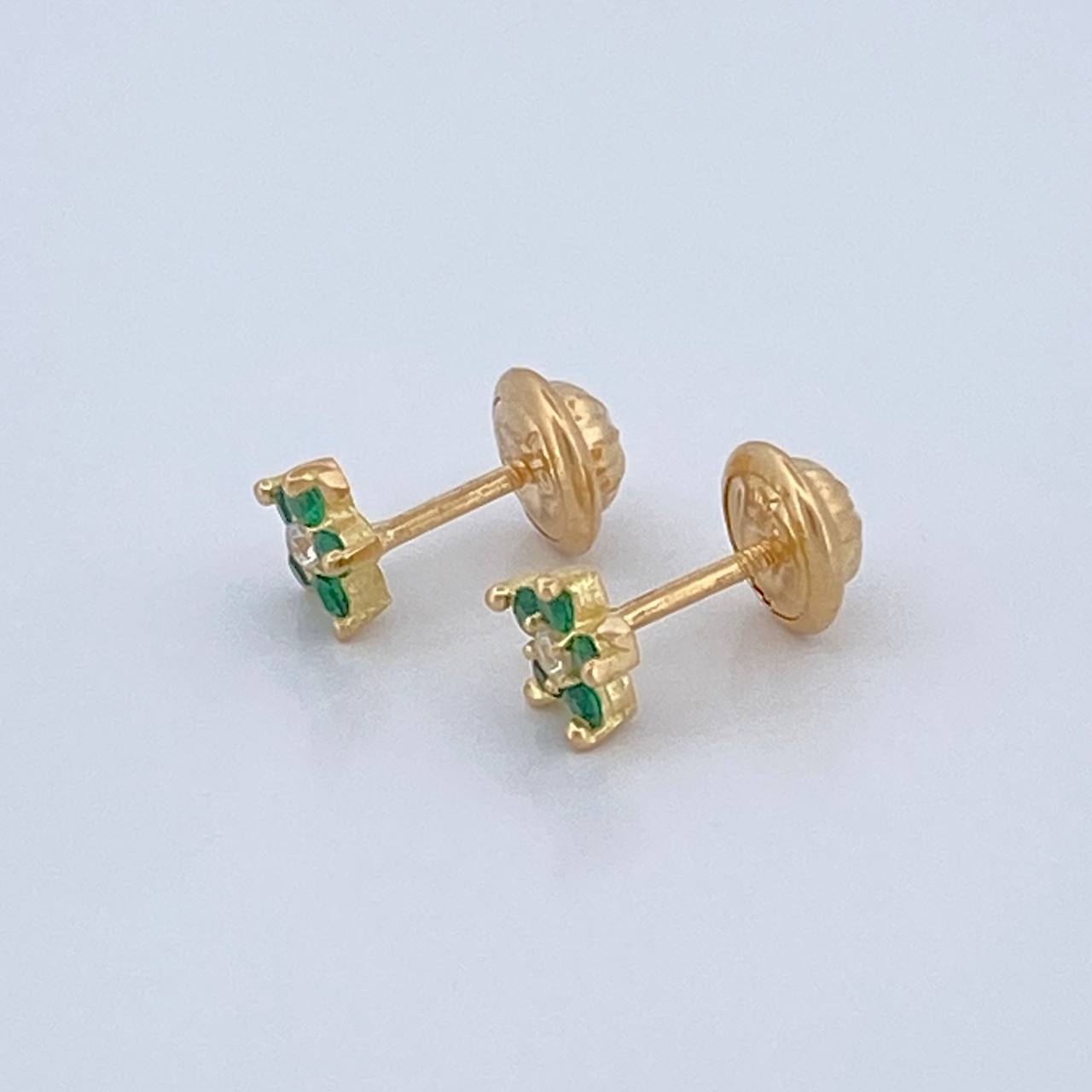 Topos Flor 0.8gr / 5.38mm Oro Amarillo 18K %