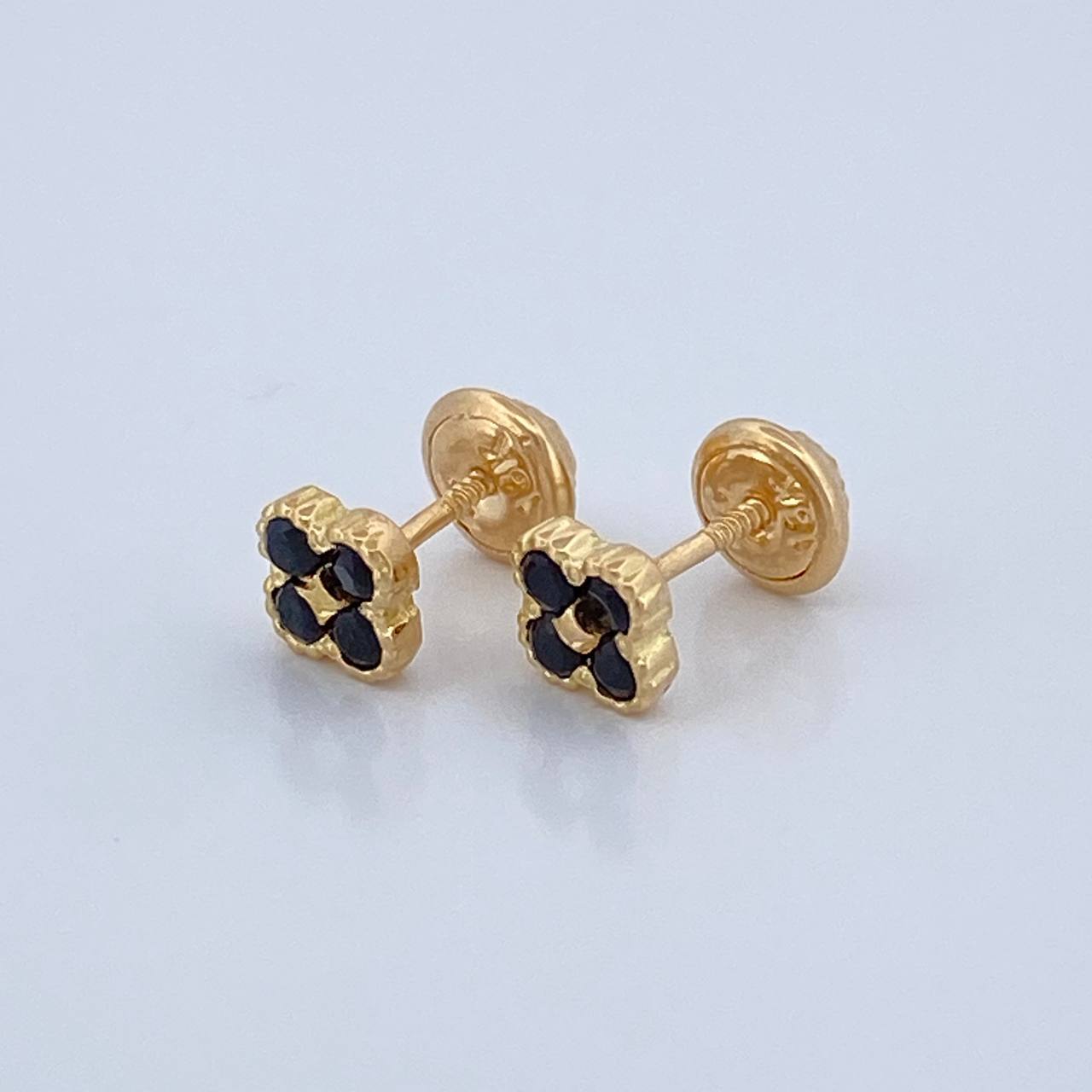 Topos Trebol 1.05gr / 5.15mm Oro Amarillo 18K %