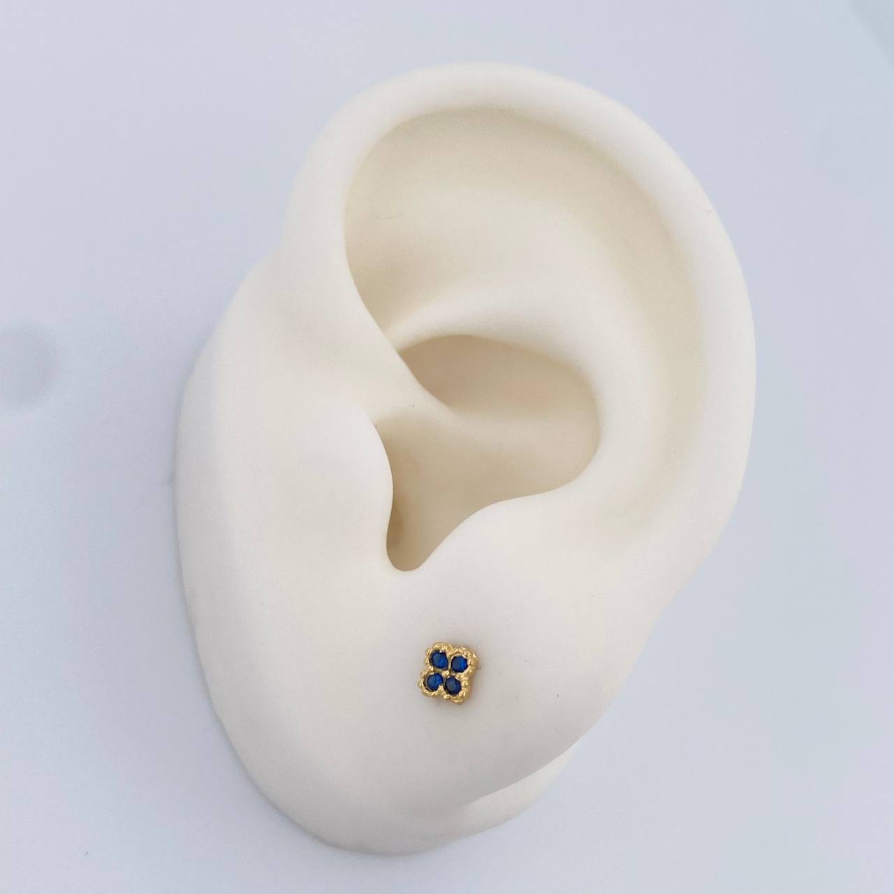 Topos Mini Trebol 0.65gr / 3.8mm Oro Amarillo 18K %