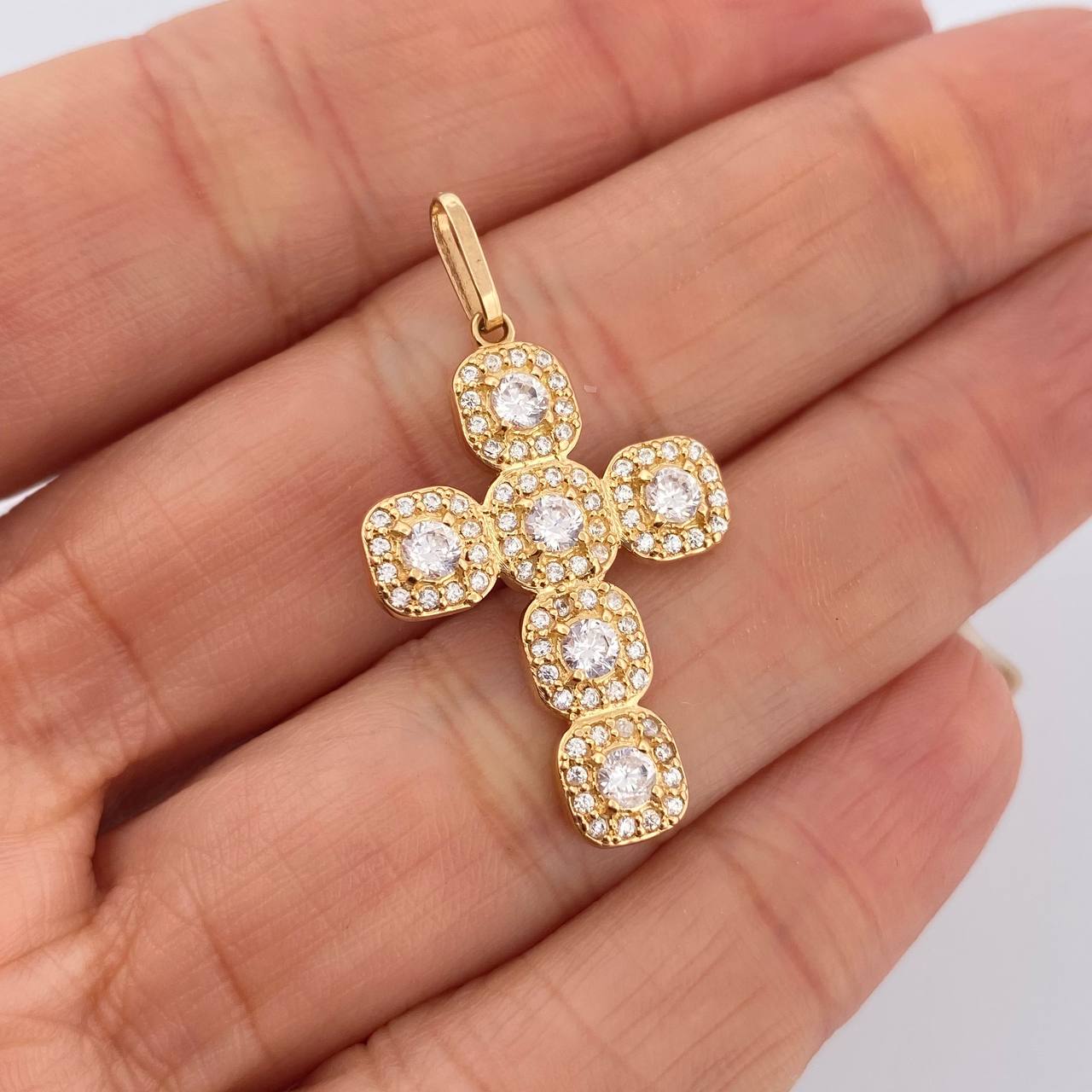 Dije Cruz Tupida 3.8gr / 1 1/4 in / Oro Amarillo 18K &