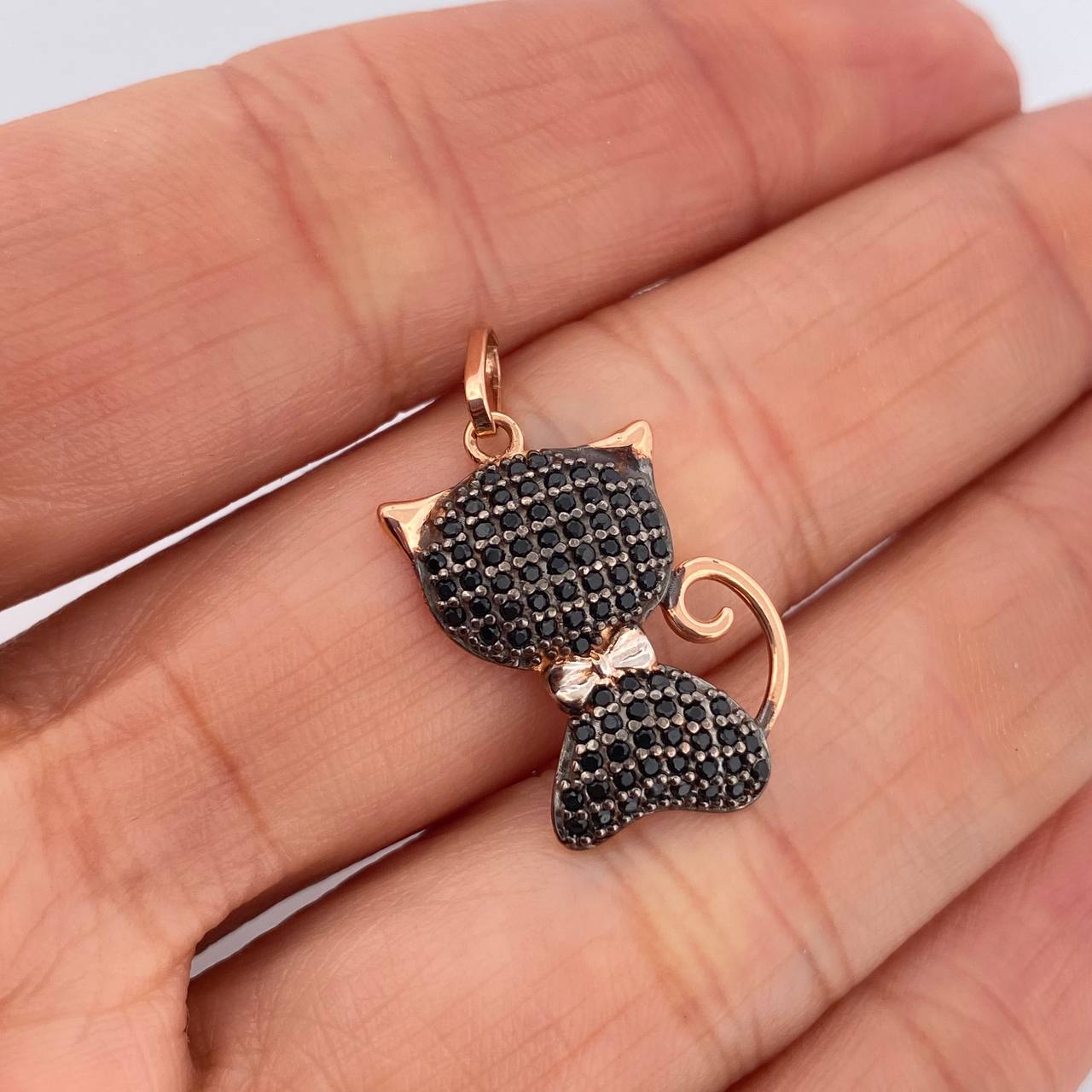 Dije Gato 2.15gr / 1 in / Tres Oros 18K &