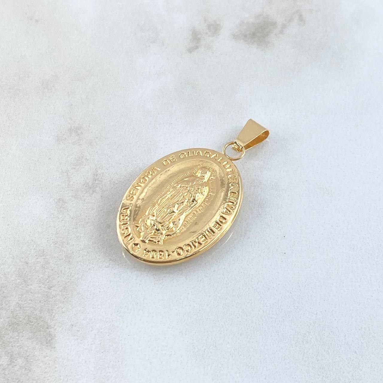 Dije Virgen Guadalupe 3.1gr / 3.5cm / Ovalo Oro Amarillo 18K