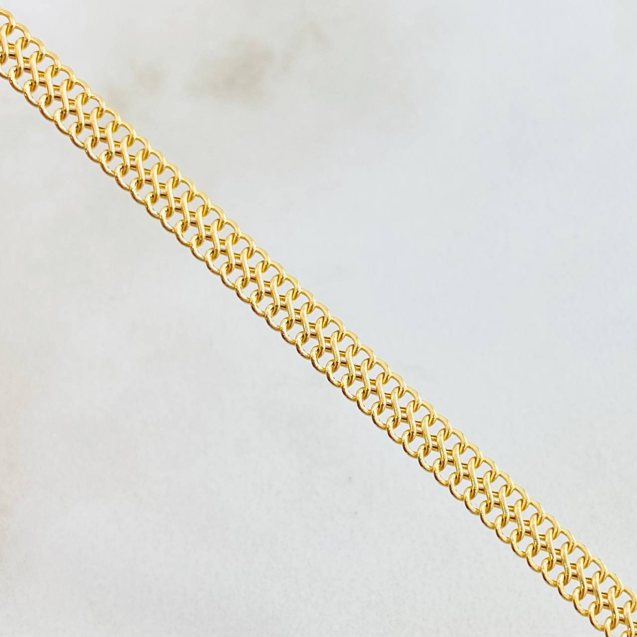 Pulso Sedusa 1.9gr / 7 1/2 in / Oro Amarillo +3 18K