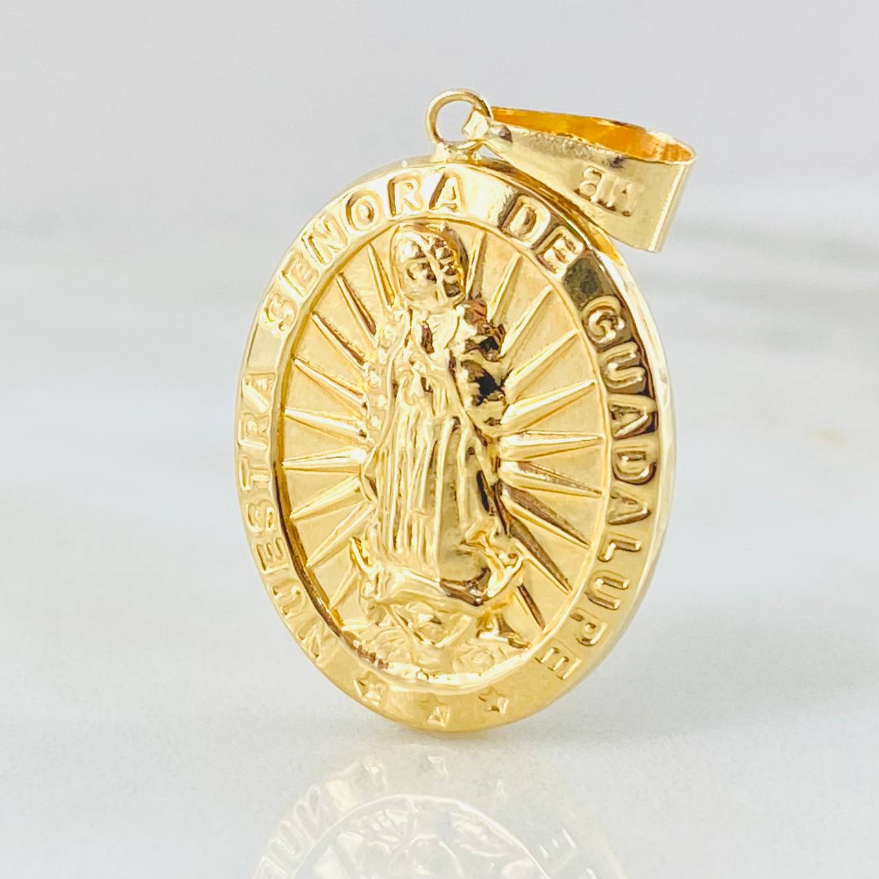 Dije Virgen Guadalupe 2.5gr / 1 1/2 in / Oro Amarillo 18K ©