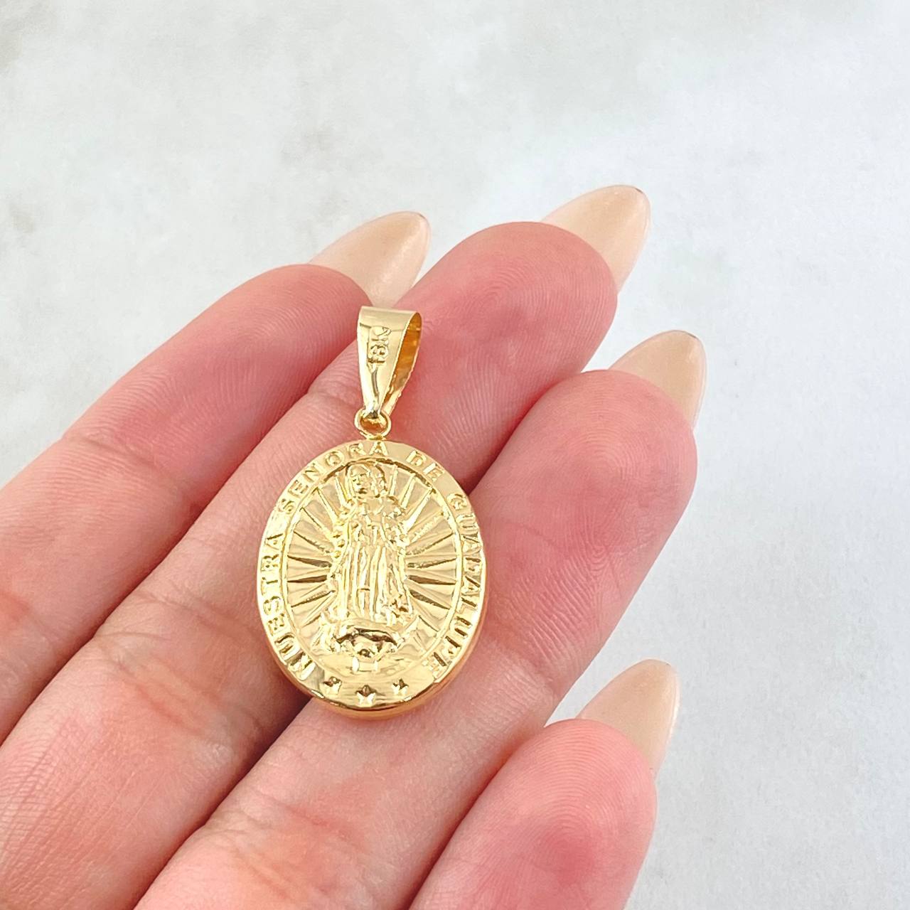 Dije Virgen Guadalupe 2gr / 1 1/4 in / Oro Amarillo 18K ©