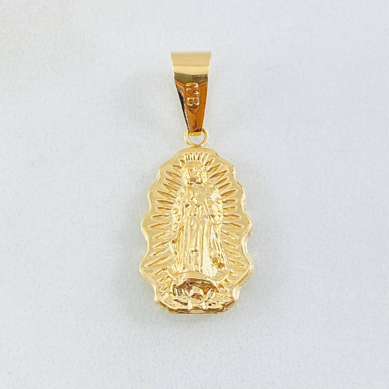 Dije Virgen Guadalupe 1.3gr / 1 1/4 in / Oro Amarillo 18K ©