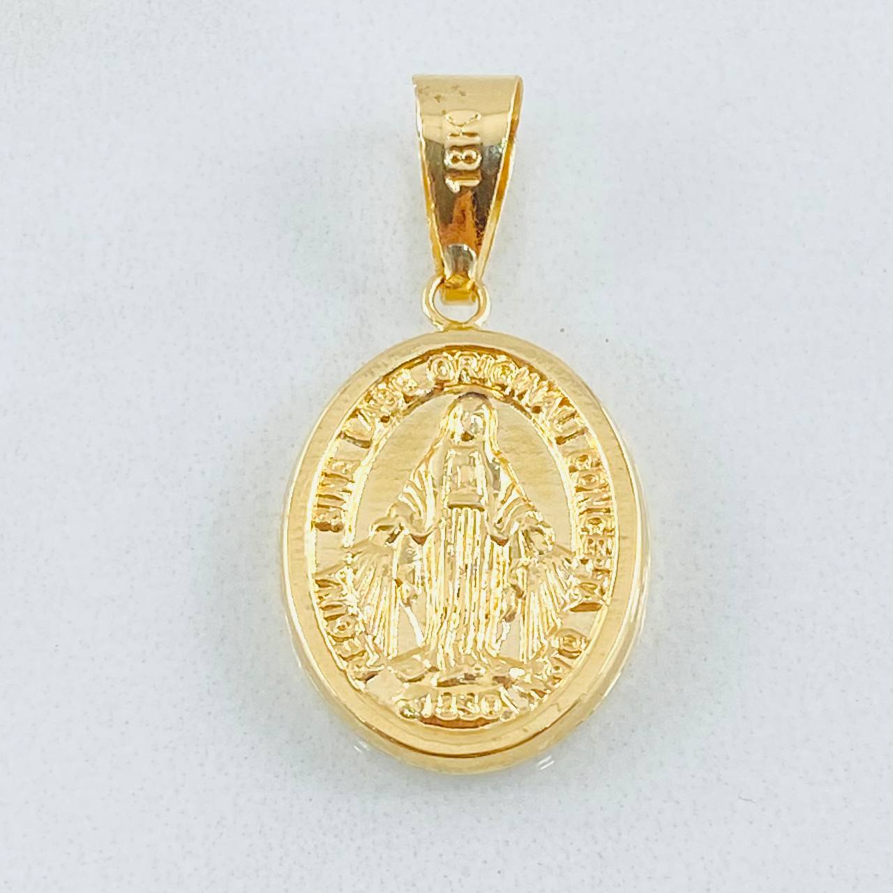 Dije Virgen Milagrosa 1.55gr / 1 1/4 in / Oro Amarillo 18K ©