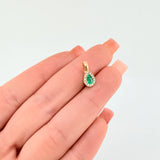 Dije Gota Borde Tupido Esmeraldas 35pts Diamantes 14pts 1.1gr / 1/2 in / Oro Amarillo 18K ©