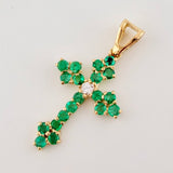 Dije Cruz Florencial Esmeraldas 80pts Diamantes 4pts 1.9gr / 1 1/4 in / Oro Amarillo 18K ©
