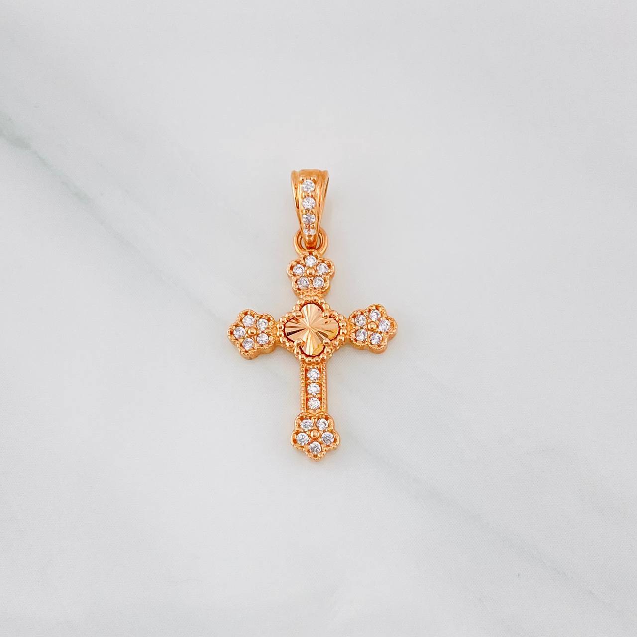Dije Cruz Trebol Diamantado Florencial 1.35g / 3/4 in Oro Rosa 18K