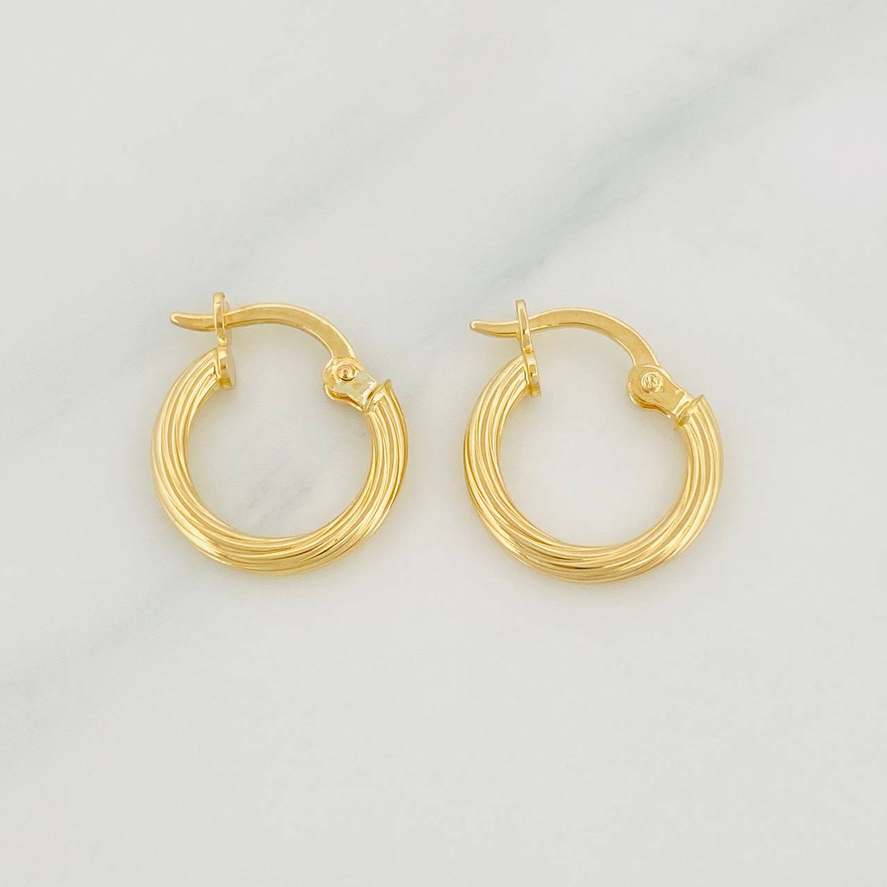 Candongas Mary 1.05g / 1/2 in Oro Amarillo 18K