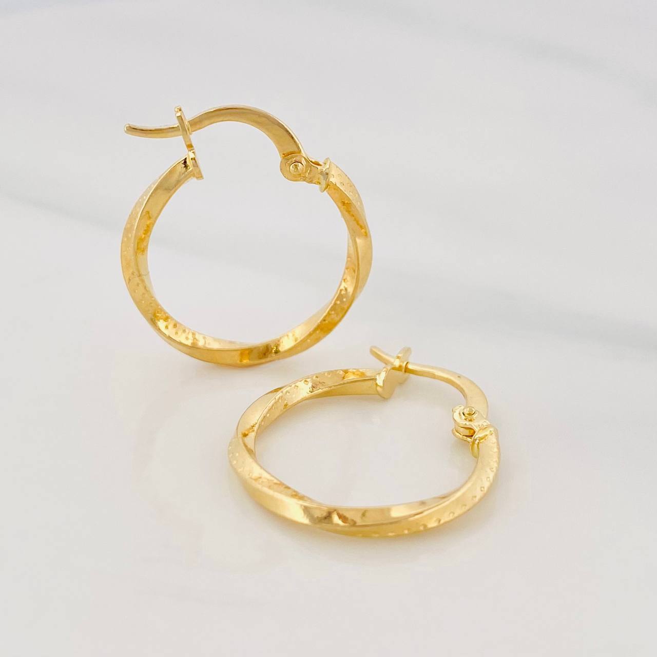 Candongas Eve 1.15g / 3/4 in Oro Amarillo 18K
