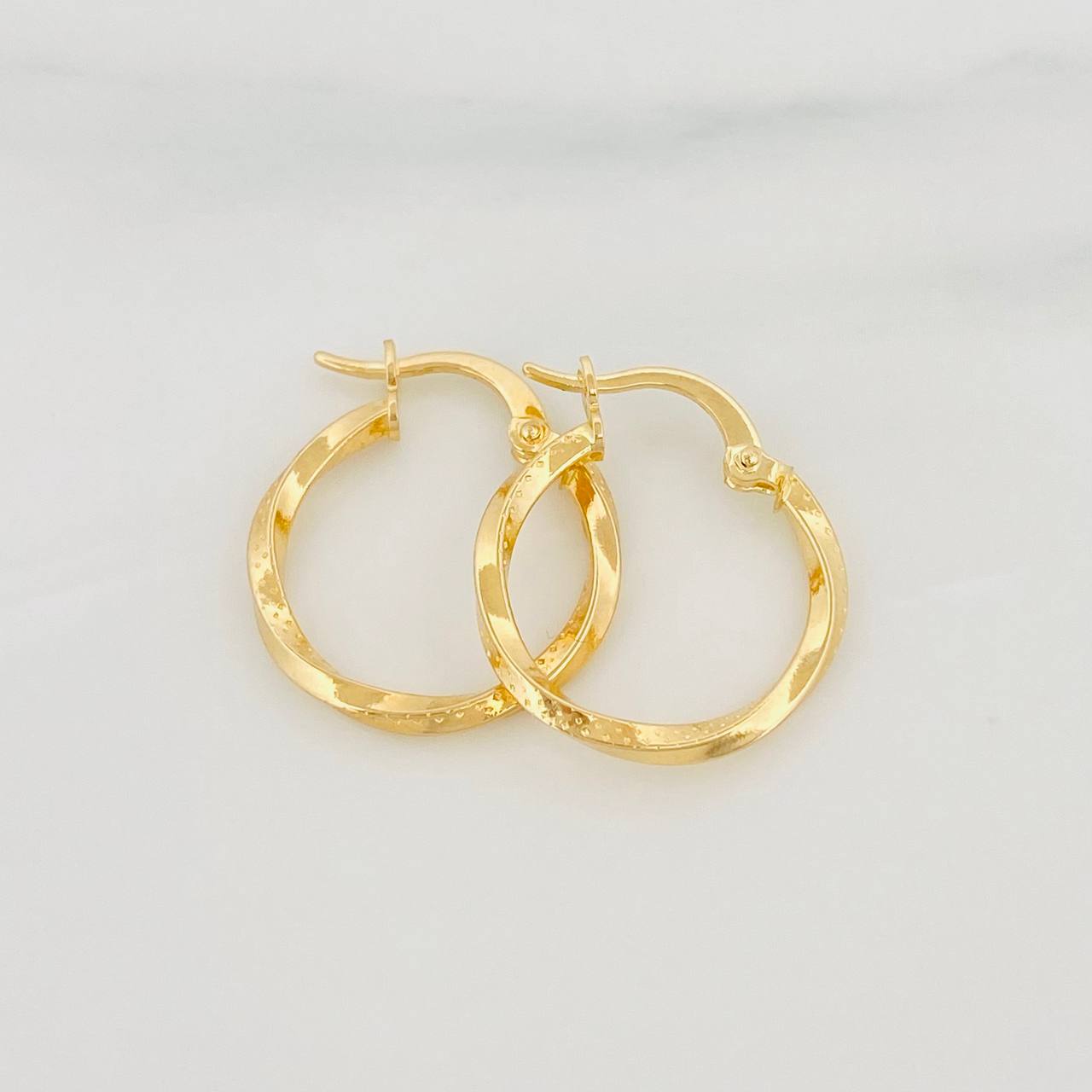 Candongas Eve 1.15g / 3/4 in Oro Amarillo 18K