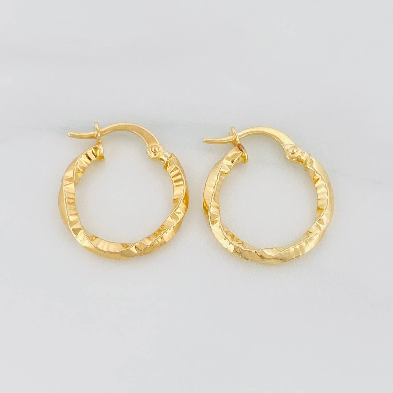 Candongas Majo 1.2g / 3/4 in Oro Amarillo 18K