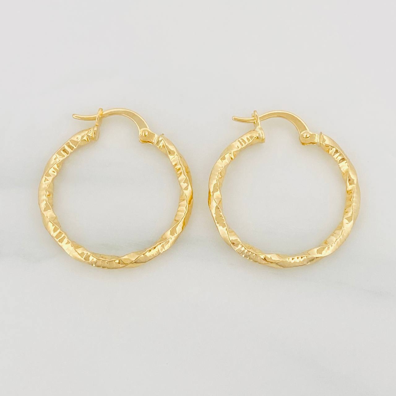 Hoop Earrings Majo 1.65g / 3/4 in Yellow Gold 18K