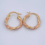 Majo Hoop Earrings 2.15gr / 3/4 in / Three 18K Golds