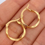 Kari Hoop Earrings 1.65gr / 3/4 in / 18K Gold