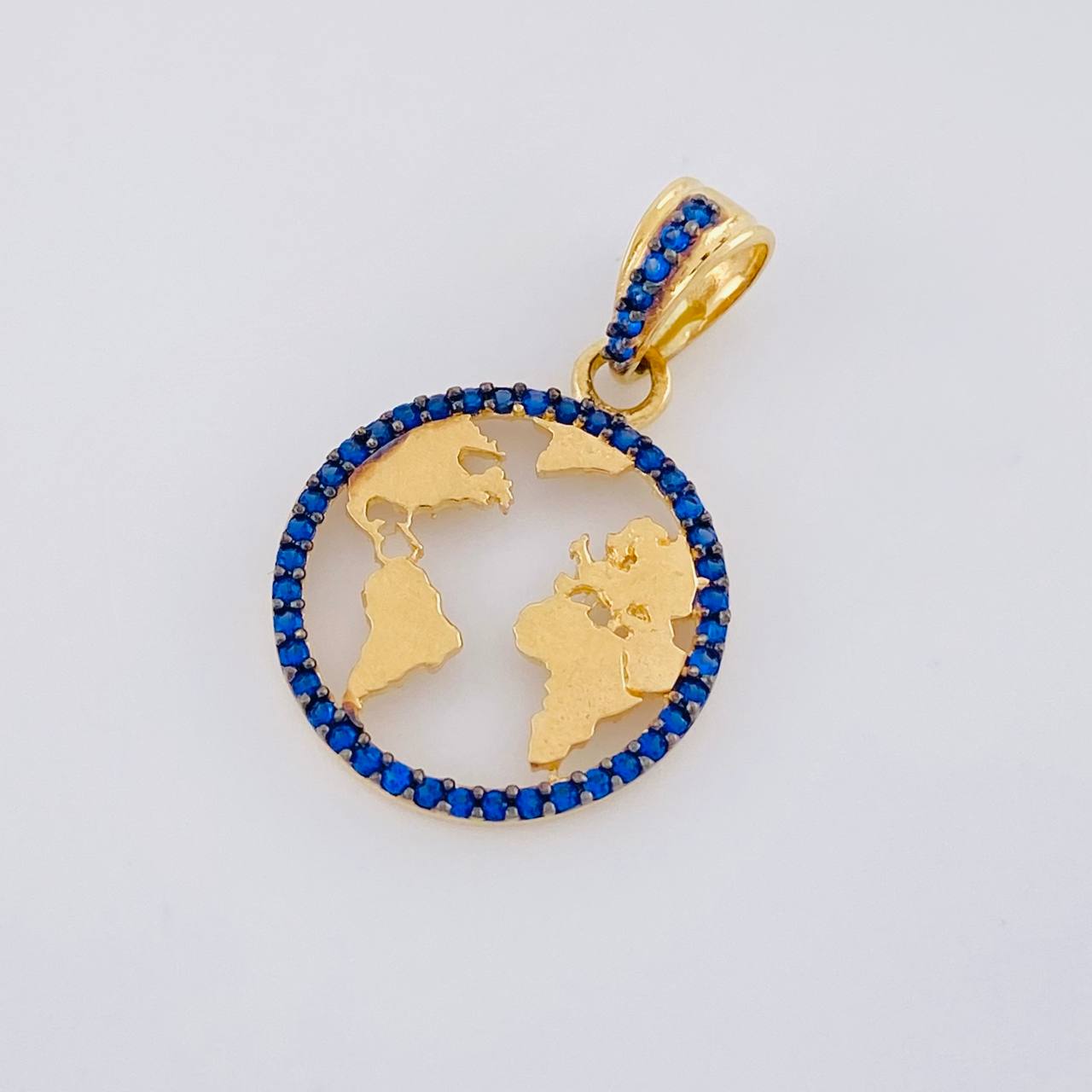 Dije Silueta Tierra 1.95g / 1 in Oro Amarillo 18K