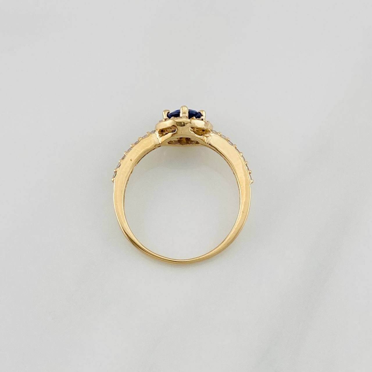 Halo Circle Ring 2.45g / T6 Yellow Gold 18K
