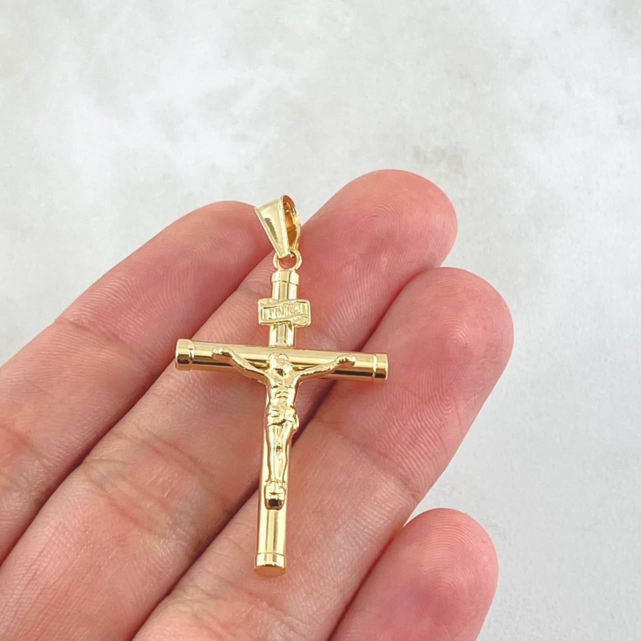 Pendant Cross Christ 1.75gr / 1.7in / 18K Gold *