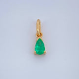 Dije Lagrima Esmeralda 60Pts 0.45gr / 1/2 in / Oro Amarillo 18K %