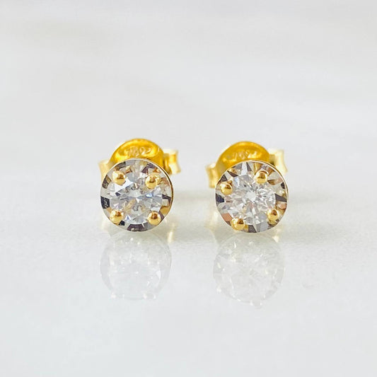 Topos Piedra Cuatro Garras Diamantes 26pts 1.7gr / Oro Amarillo 18K ©