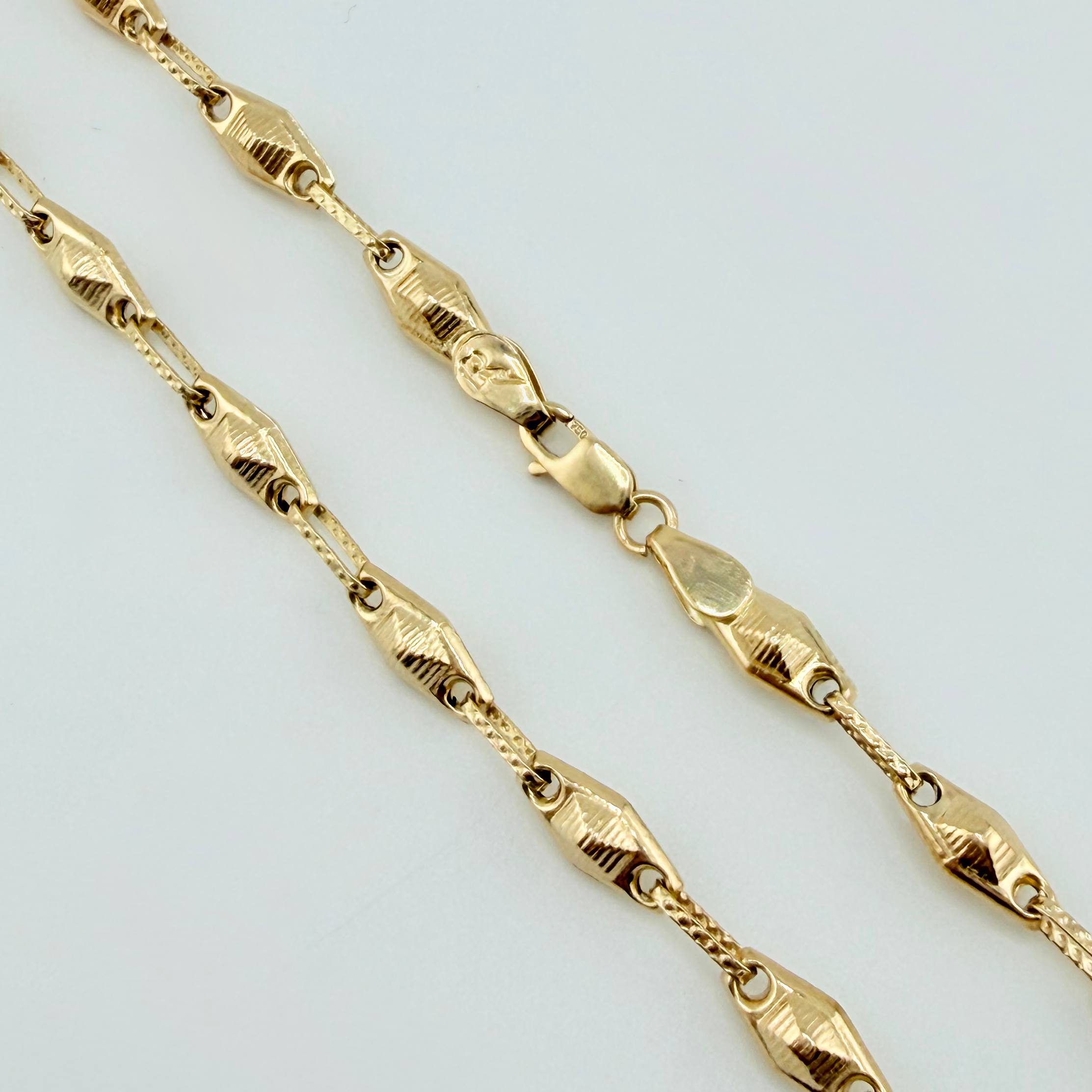 Cadena Rustica Rombo Abultado 11.6gr / 23 1/2 in / 4.5mm Oro Amarillo 18K