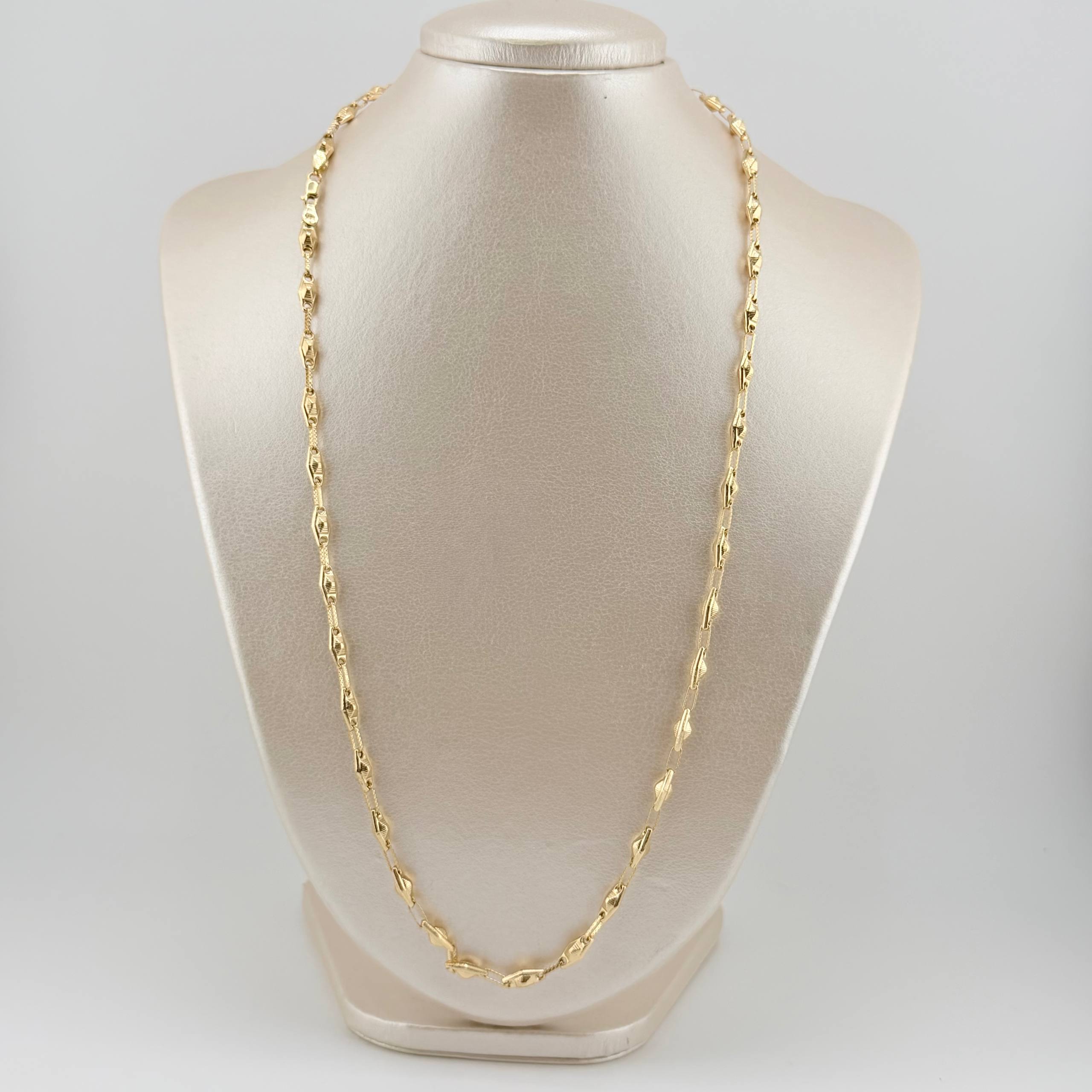 Cadena Rustica Rombo Abultado 11.6gr / 23 1/2 in / 4.5mm Oro Amarillo 18K