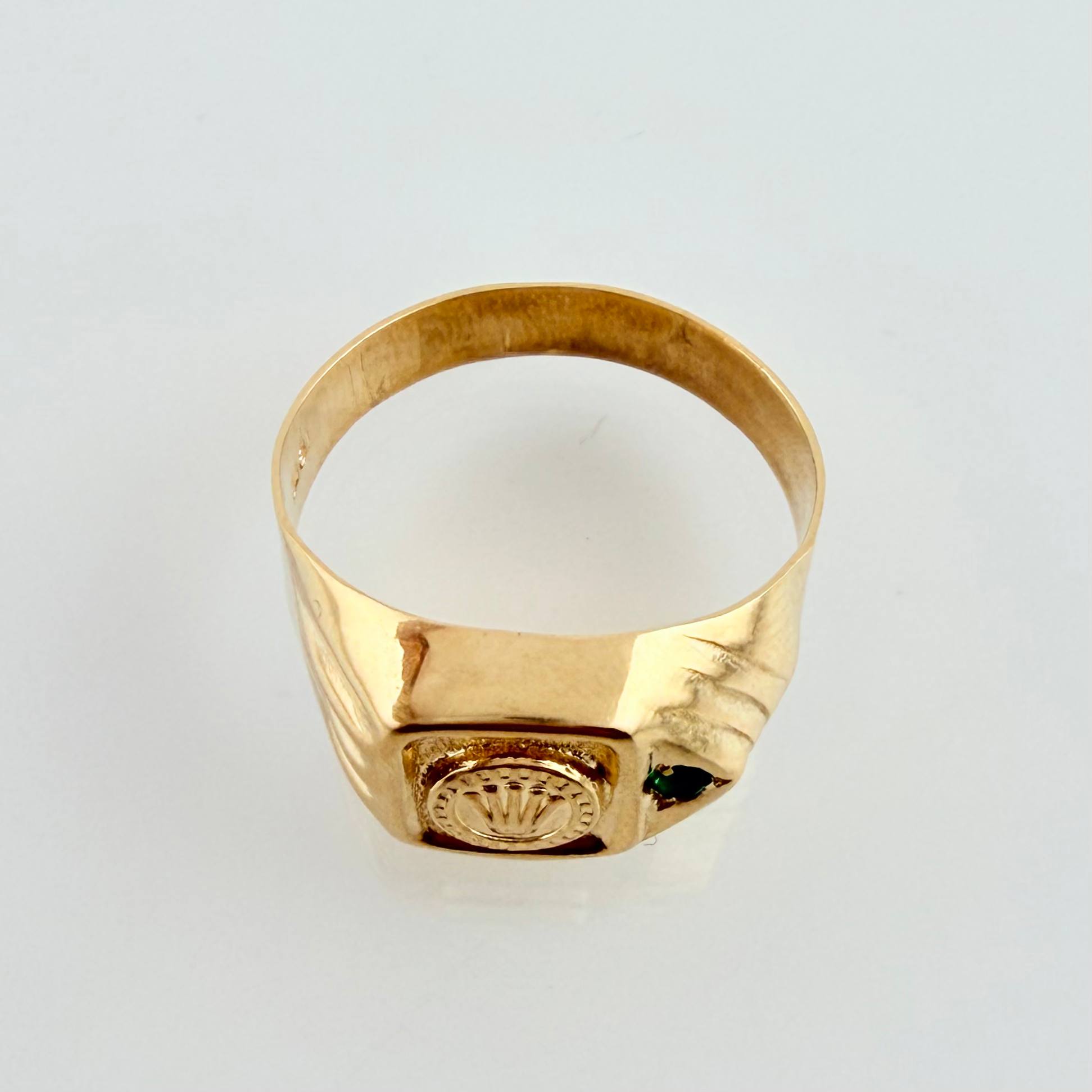 Anillo Corona Chispa Lateral  3gr / T8 1/2 / Oro Amarillo 18K