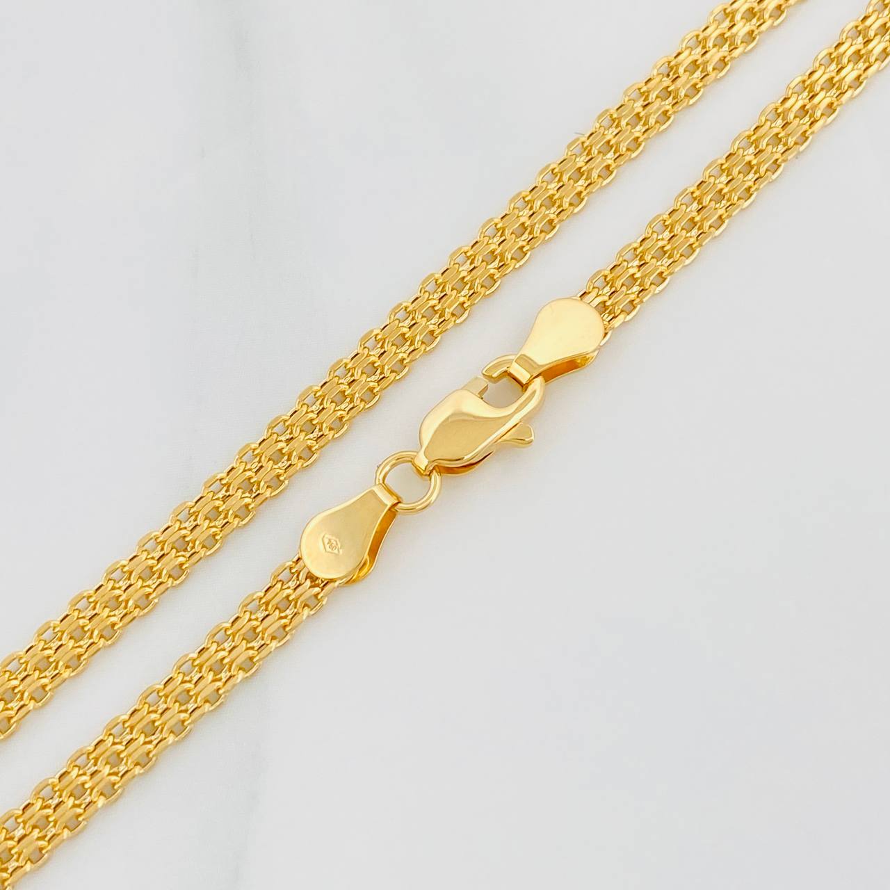 Bismark Chain 4.3g / 18 in / 3.35mm Yellow Gold 18K