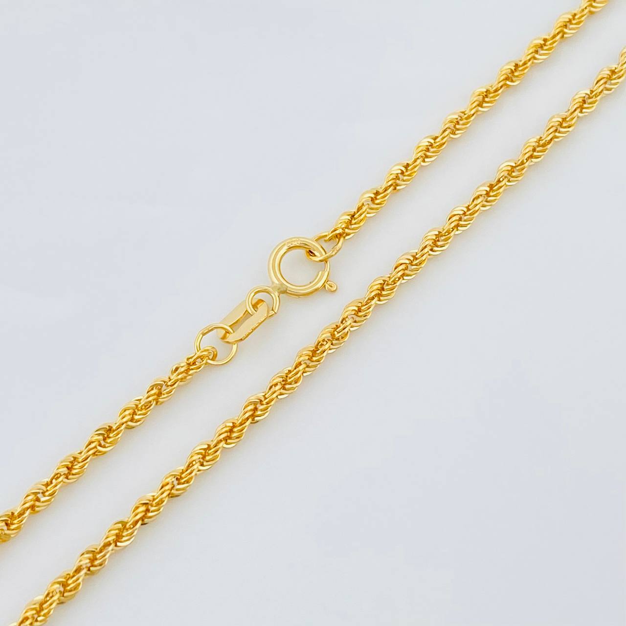Cadena Lazo 2.3g / 24 in / 1.93mm Oro Amarillo 18K