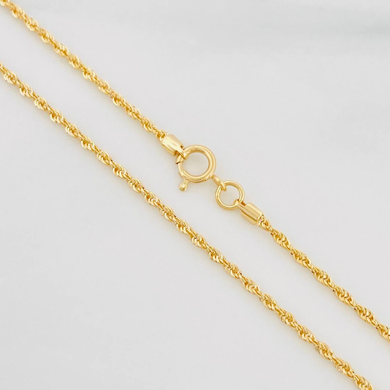 Cadena Lazo 0.9g / 18 in / 1.26mm Oro Amarillo 18K