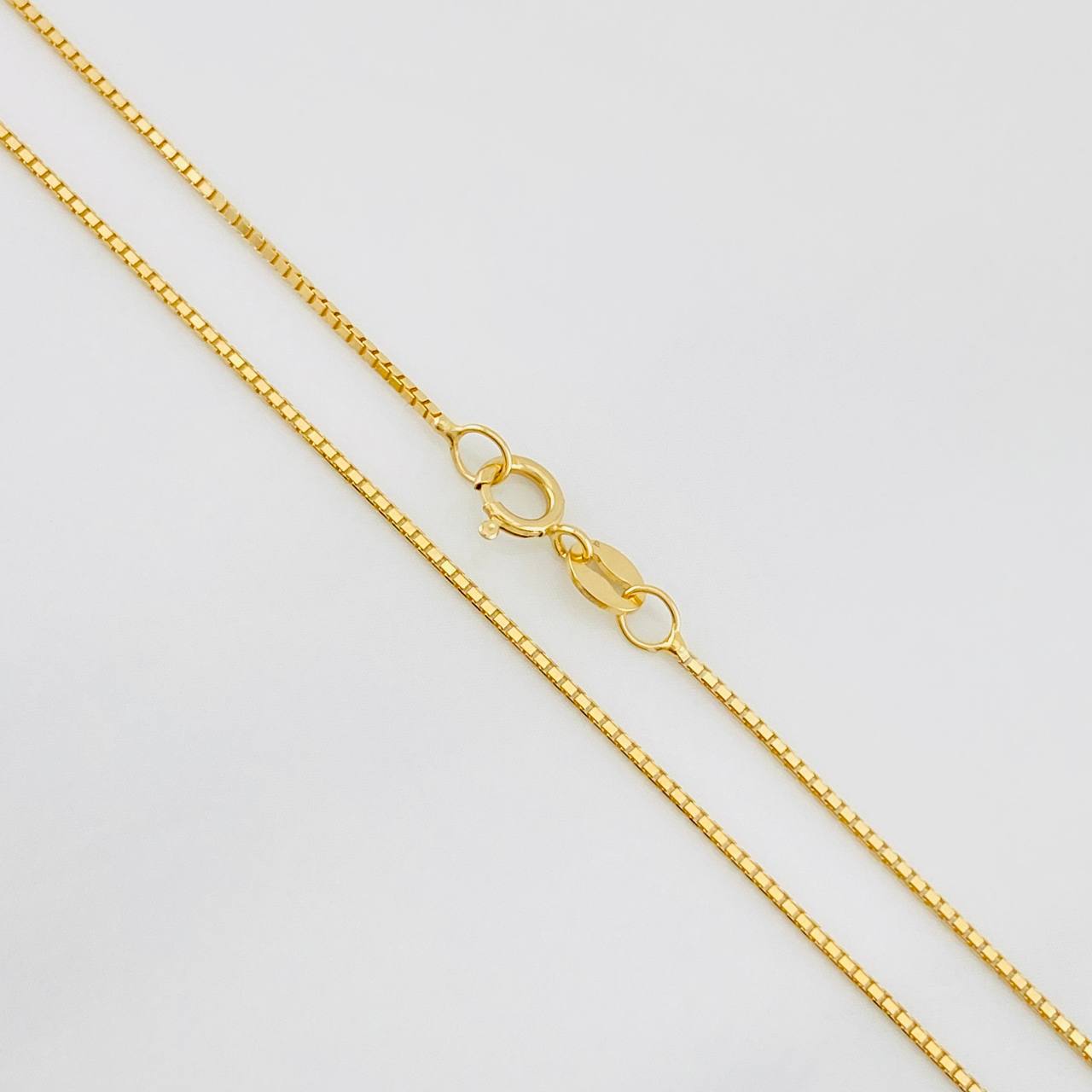 Cadena Veneciana 2.35g / 18 in / 0.81mm Oro Amarillo 18K