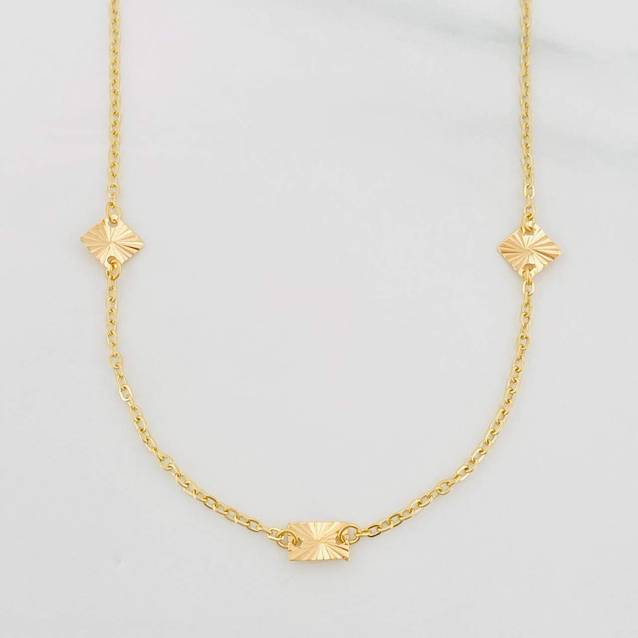 Cadena Aro Seguido Figuras 2.65g / 18 in / 1.11mm Oro Amarillo 18K