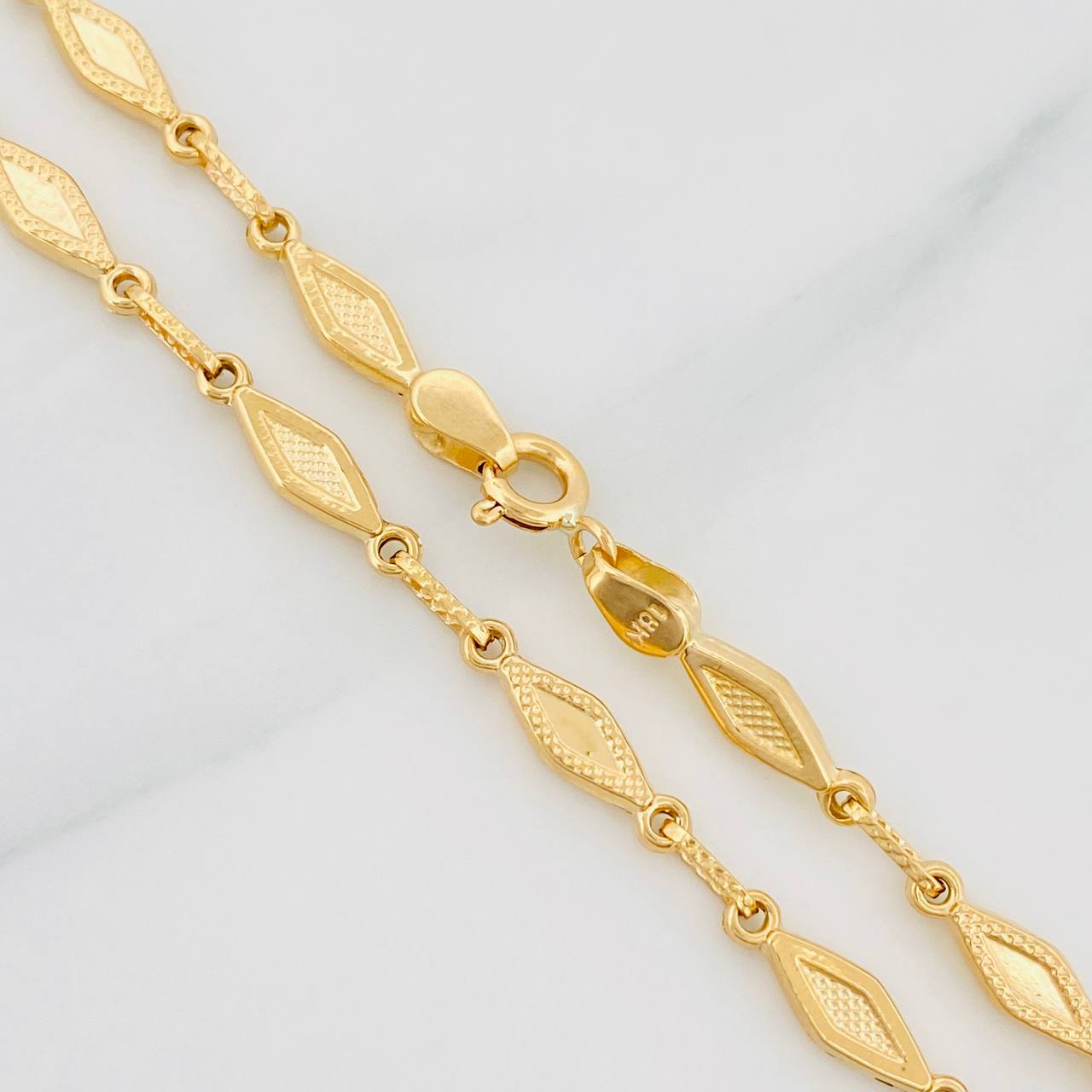 Cadena Rustica Rombos 8.2g / 18 in / 4.16mm Oro Amarillo 18K