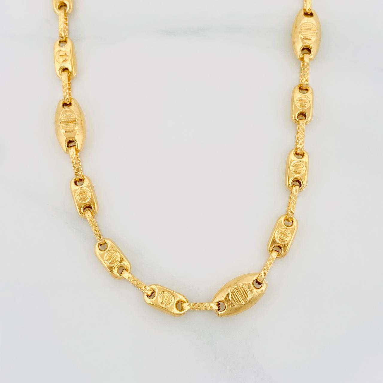 Cadena Rustica Tornillo 11.05g / 20 in / 5.58mm Oro Amarillo 18K