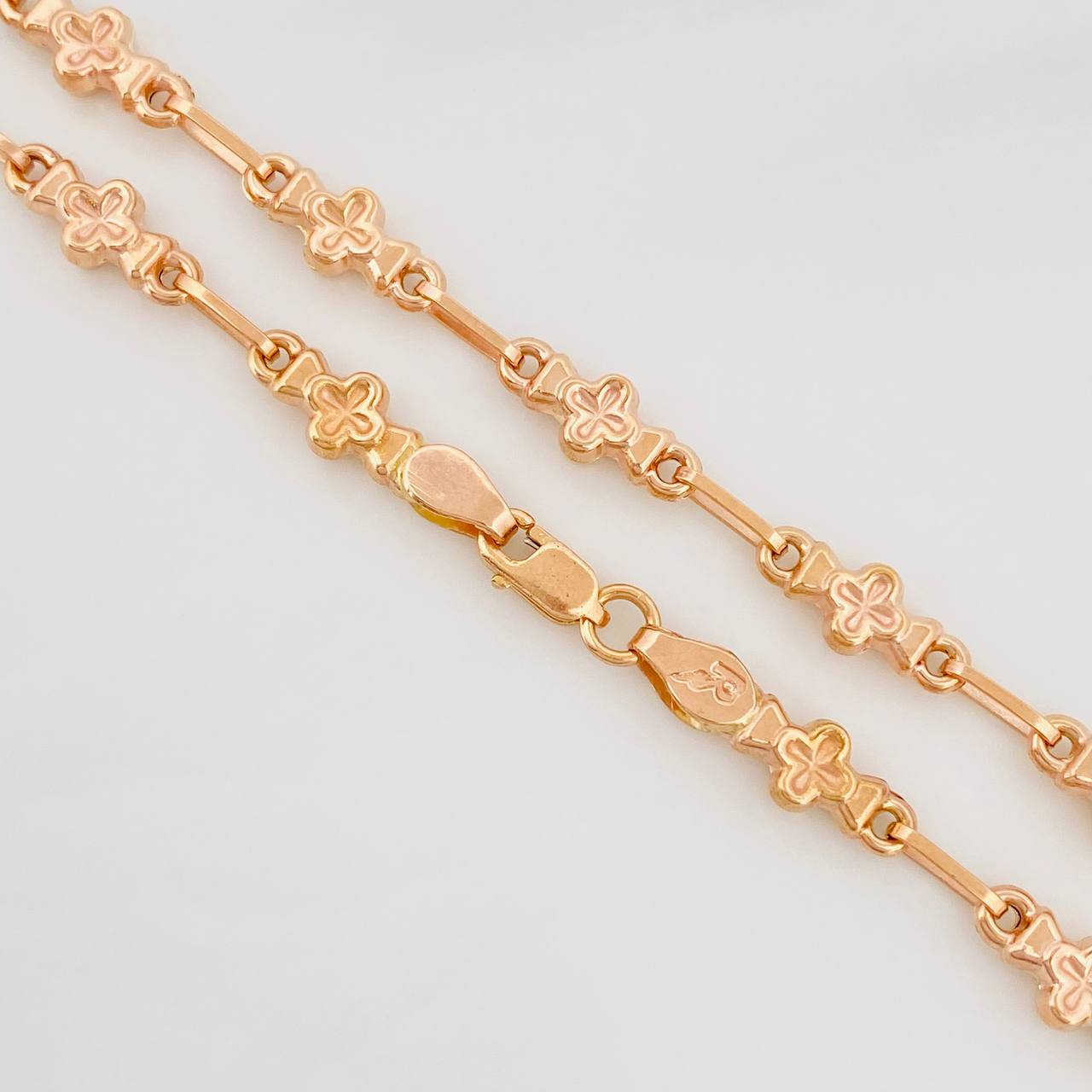 Cadena Rustica Trebol 8.4g / 18 in / 5.19mm Oro Rosa 18K