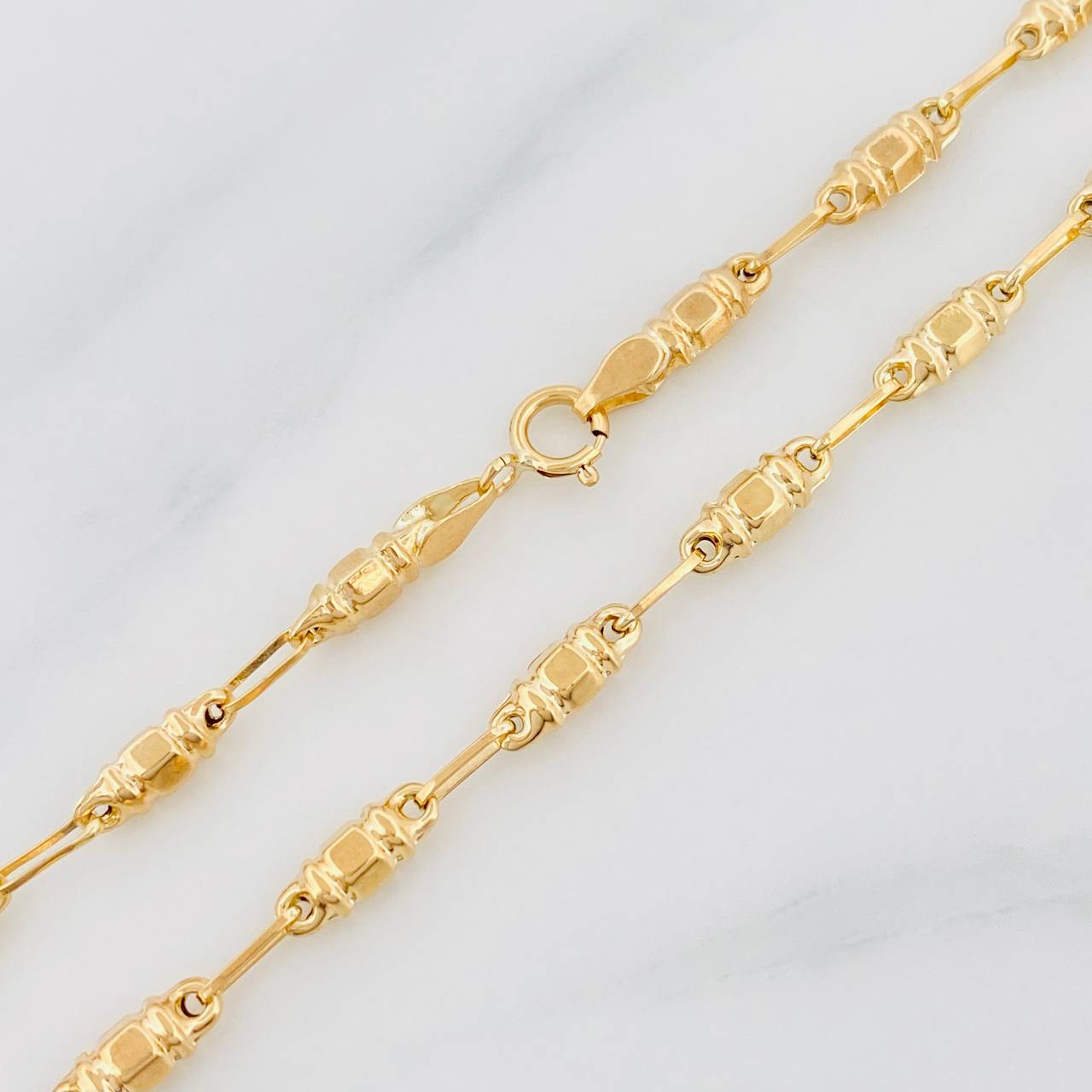 Cadena Rustica Barril 8.55g / 24 in / 3.33mm Oro Amarillo 18K