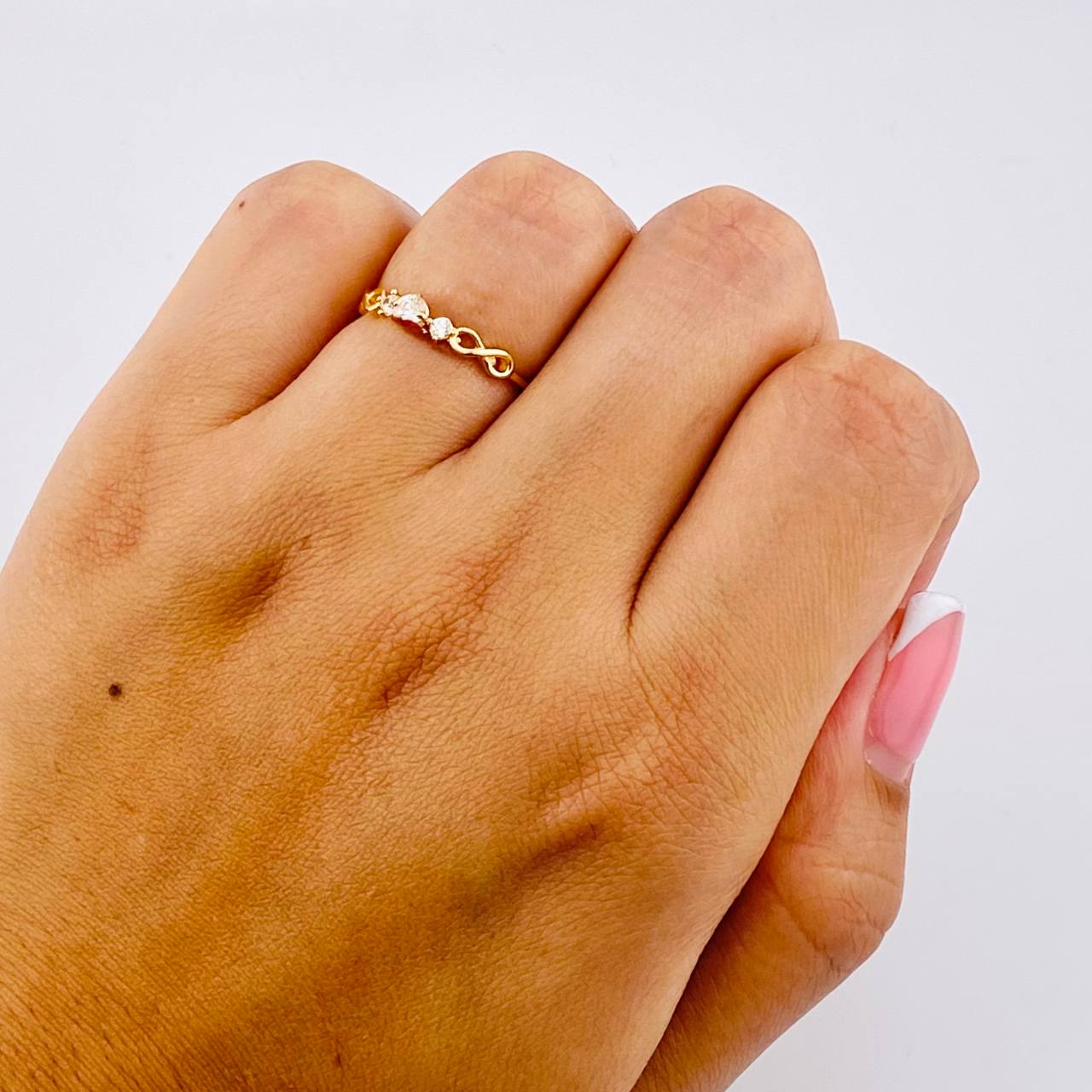 Solitaire Ring Infinites 1g / T5 1/2 Yellow Gold 18K