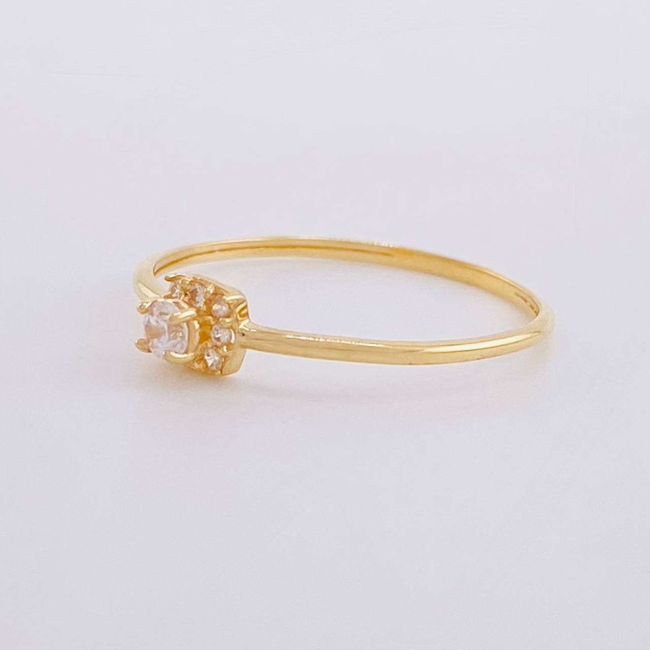 Anillo Solitario Cuadrado 0.75g / T6 1/2 Oro Amarillo 18K