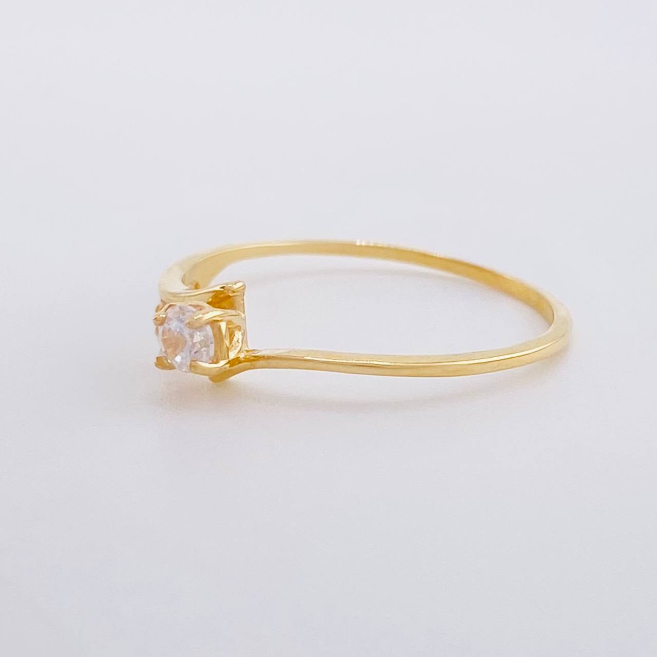 Anillo Solitario Brazo Pave 1g / T6 1/2 Oro Amarillo 18K