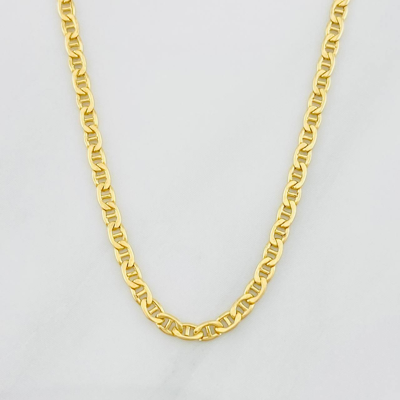 Flat Mariner Chain 2.3g / 24 in / 1.87mm Yellow Gold 18K