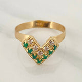 Anillo Forma De V 1.95 g / T7 3/4 Oro Amarillo 18K