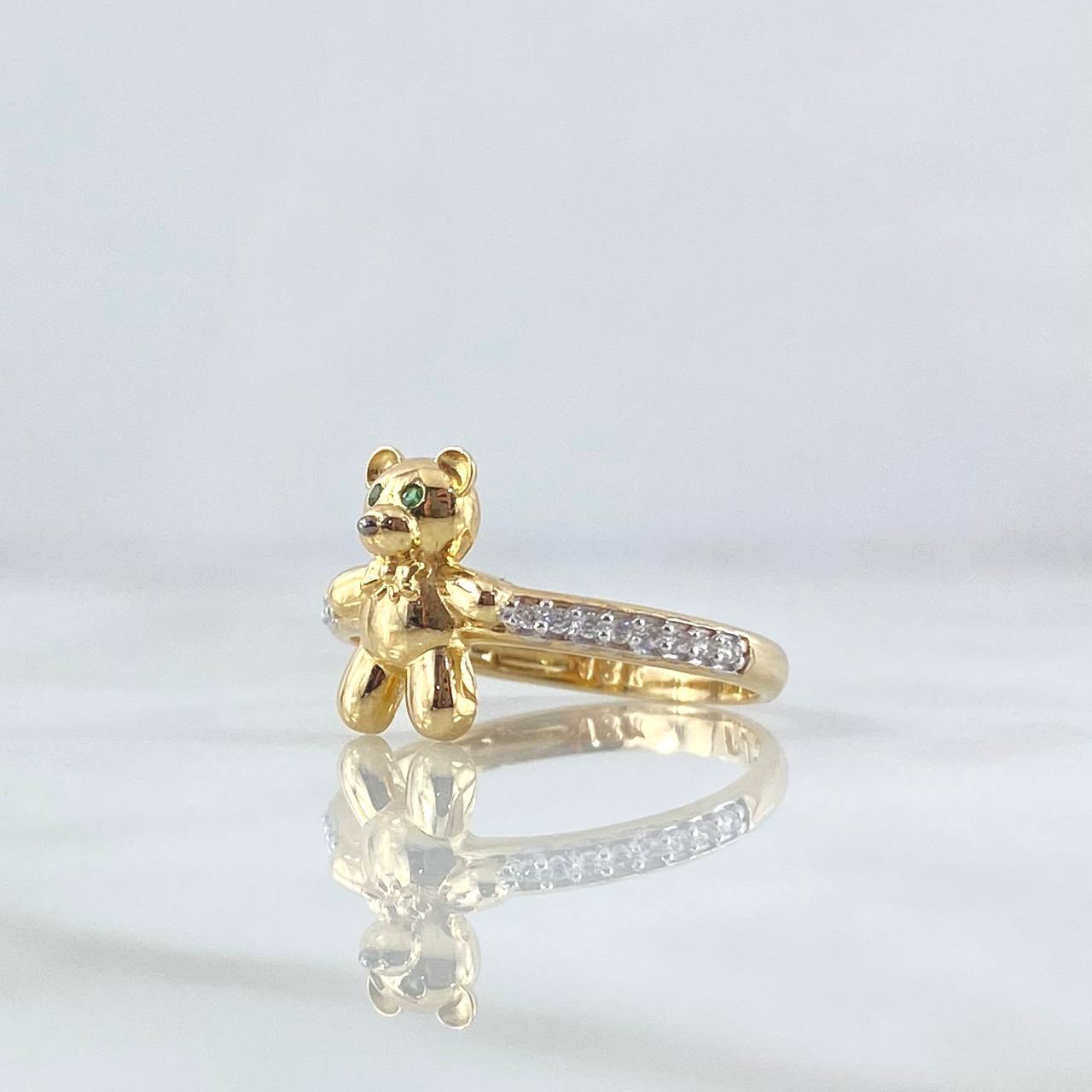 Anillo Oso En Media Churumbela 2.35gr / T5 3/4 / Circones Blancos Verdes Oro Amarillo 18K