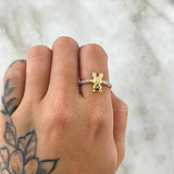 Anillo Oso En Media Churumbela 2.35gr / T5 3/4 / Circones Blancos Verdes Oro Amarillo 18K