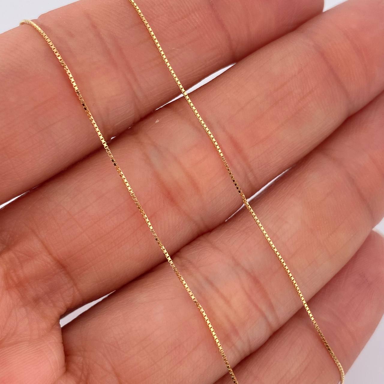 Set Cadena y Dije Veneciana + Virgen Guadalupe 1.4gr / 15 3/4 in / Oro Amarillo 18K %